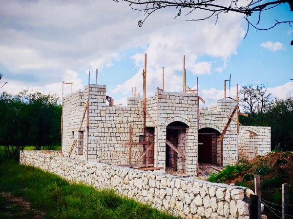 Gölköy Taş Villaları Yapım Aşaması